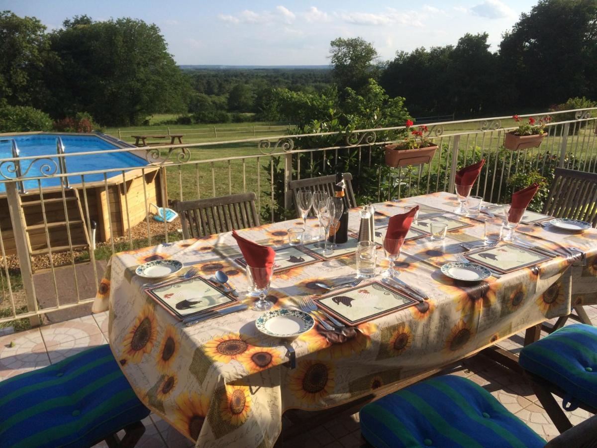 Bed and Breakfast Les Petits Chenes La Pellerine  Екстер'єр фото