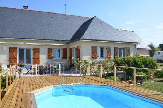 Bed and Breakfast Les Petits Chenes La Pellerine  Екстер'єр фото